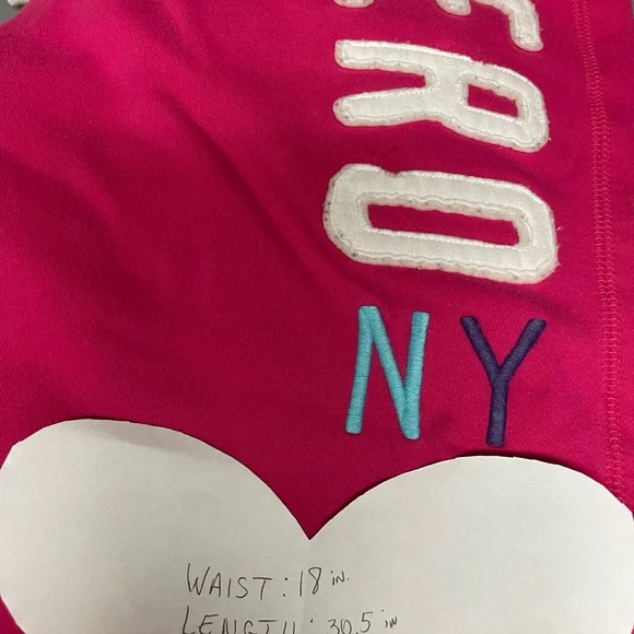 NY Aeropostale Pink Sweatpants Capris - Picture 5 of 8